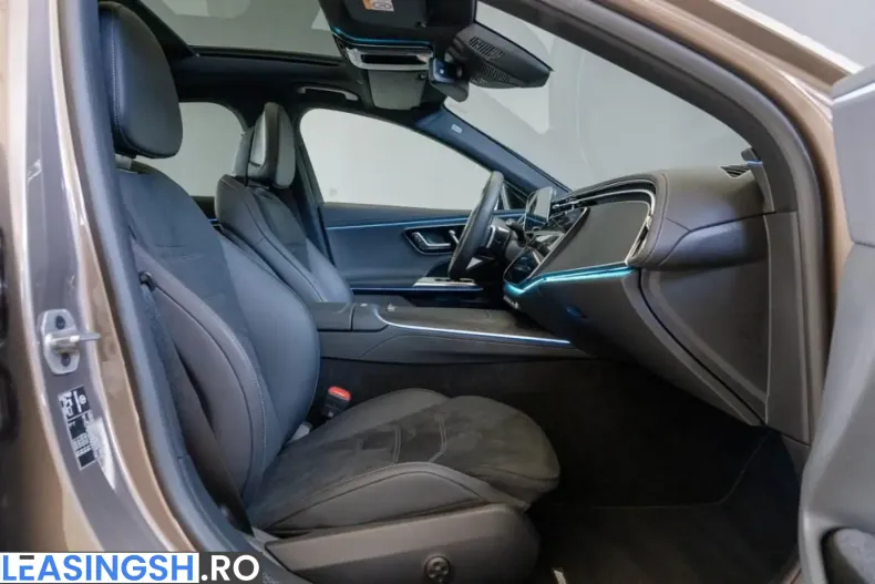 Mercedes-Benz E 400 (Clasa E) din 2025 cu 14.733 km - oferta MER258332 - foto 7