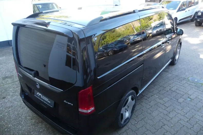 Mercedes-Benz V 300 (Clasa V) din 2023 cu 37.000 km - oferta MER258337 - foto 12