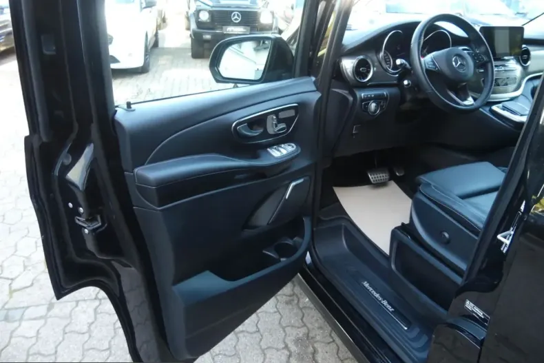 Mercedes-Benz V 300 (Clasa V) din 2023 cu 37.000 km - oferta MER258337 - foto 15