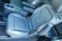 Mercedes-Benz V 300 (Clasa V) din 2023 cu 37.000 km - oferta MER258337 - foto 33