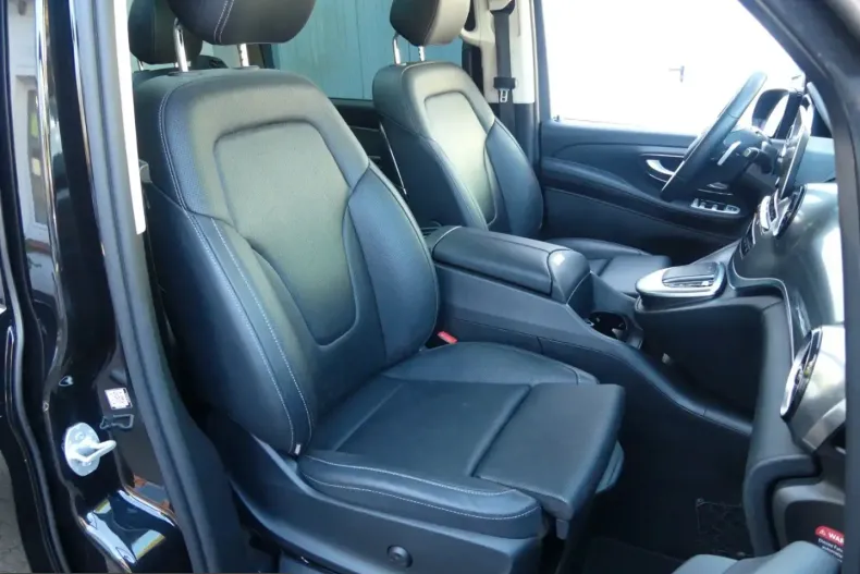 Mercedes-Benz V 300 (Clasa V) din 2023 cu 37.000 km - oferta MER258337 - foto 47