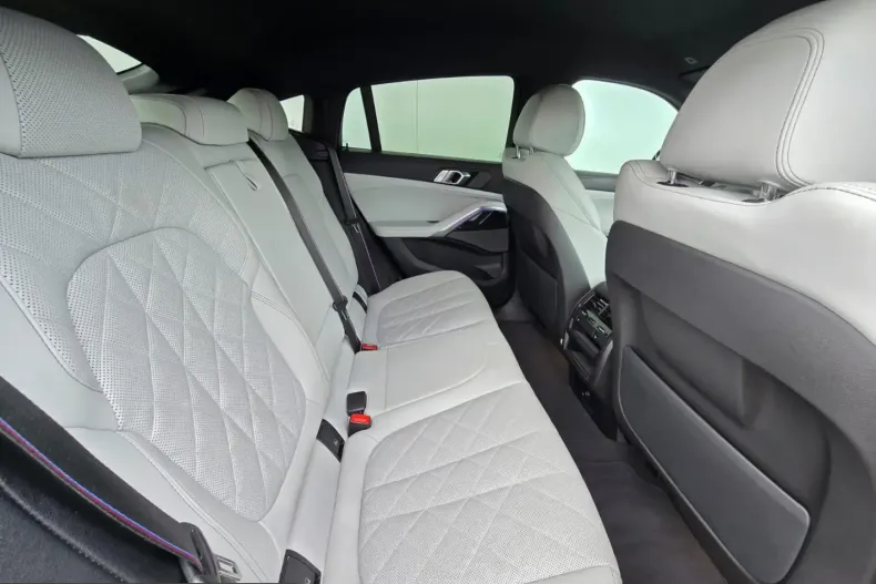 BMW X6 (Seria X) din 2023 cu 65.400 km - oferta BMW258341 - foto 14