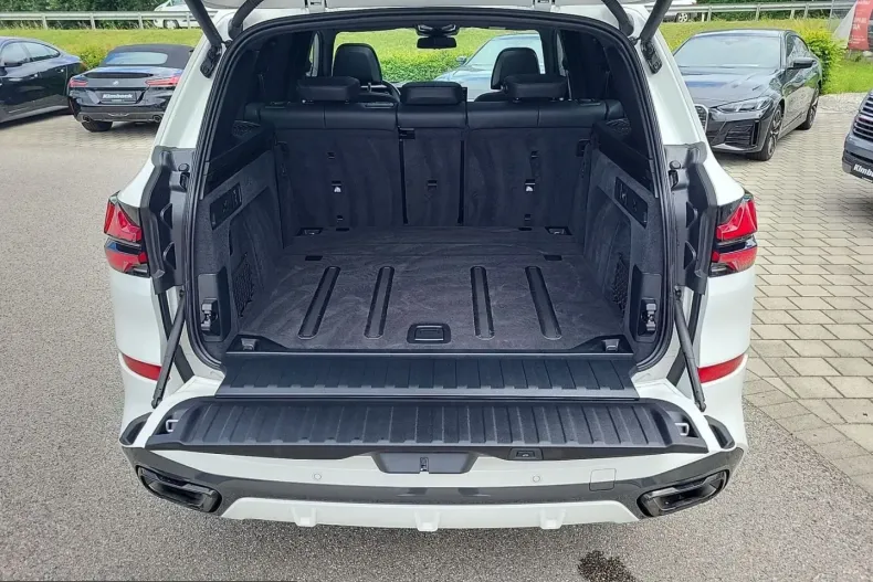 BMW X5 (Seria X) din 2025 cu 19.990 km - oferta BMW258347 - foto 11