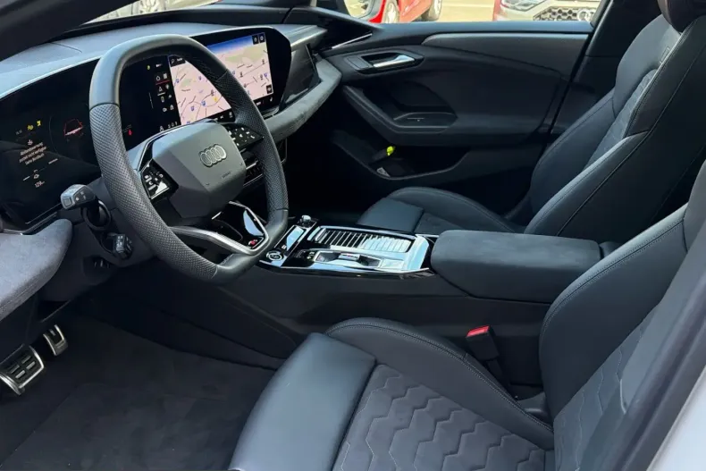 Audi A6 din 2025 cu 17.082 km - oferta AUD258366 - foto 8
