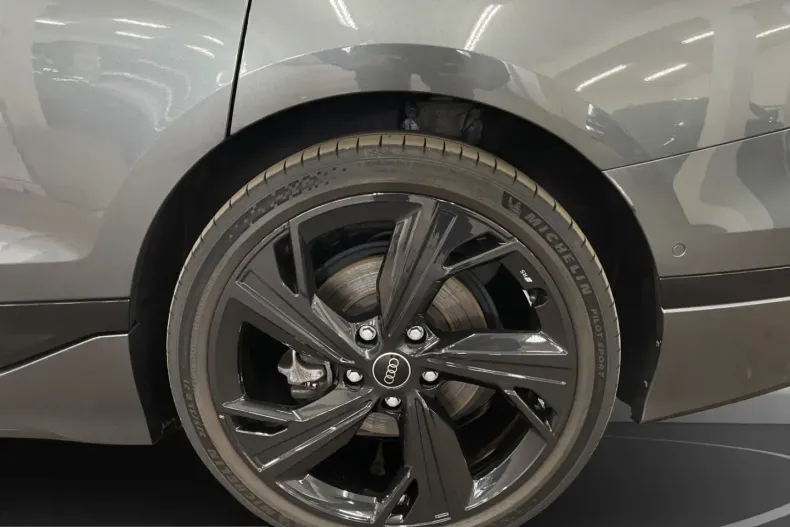Audi A6 din 2025 cu 20.840 km - oferta AUD258369 - foto 11