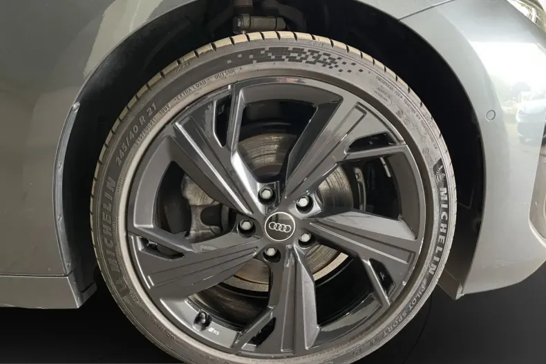 Audi A6 din 2025 cu 20.840 km - oferta AUD258369 - foto 12