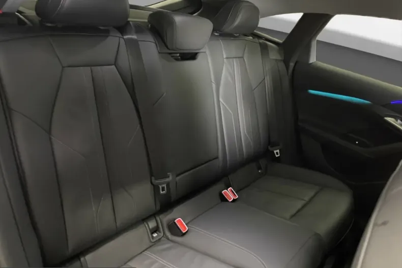 Audi A6 din 2025 cu 20.840 km - oferta AUD258369 - foto 16