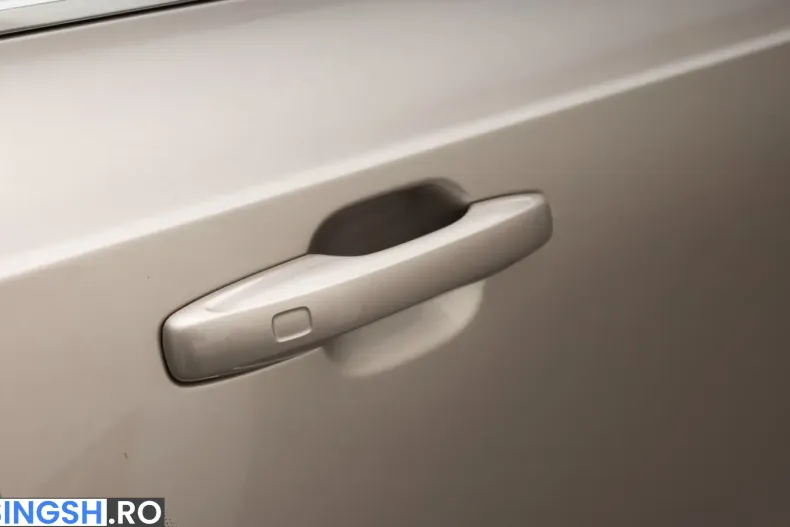 Volvo XC90 din 2024 cu 1.450 km - oferta VOL258371 - foto 13