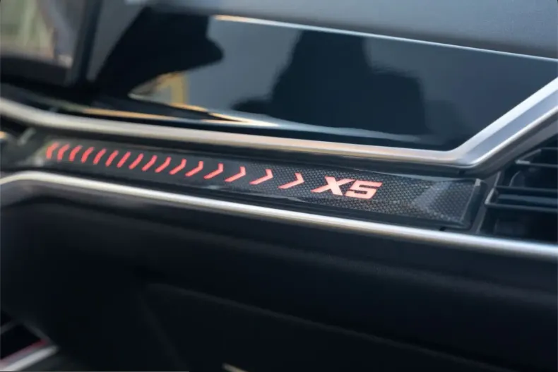 BMW X5 (Seria X) din 2025 cu 23.333 km - oferta BMW258380 - foto 15