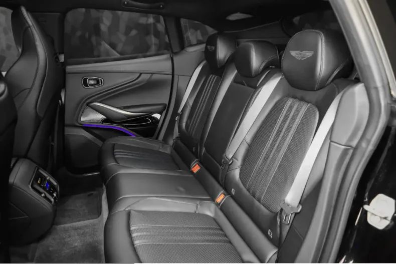 Aston Martin DBX din 2026 cu 3.990 km - oferta AST258386 - foto 13