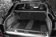 Aston Martin DBX din 2026 cu 3.990 km - oferta AST258386 - foto 17