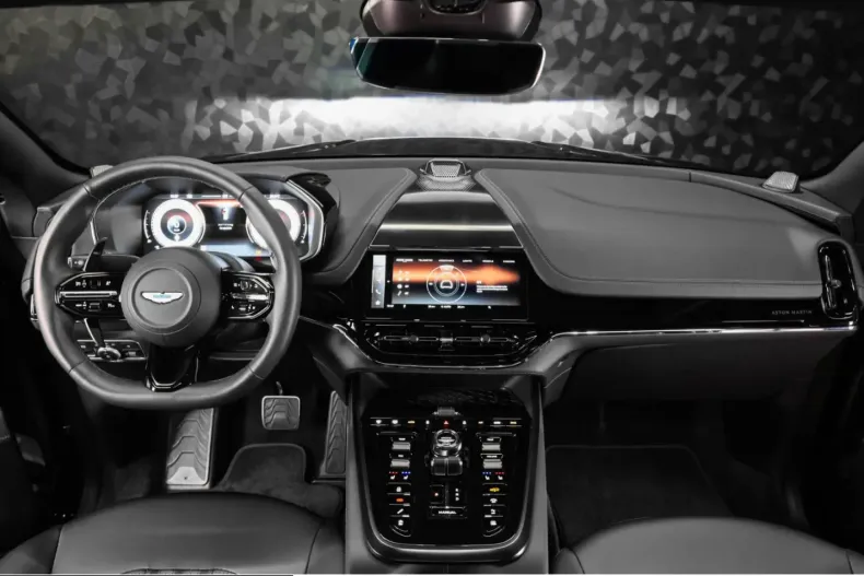 Aston Martin DBX din 2026 cu 3.990 km - oferta AST258386 - foto 18