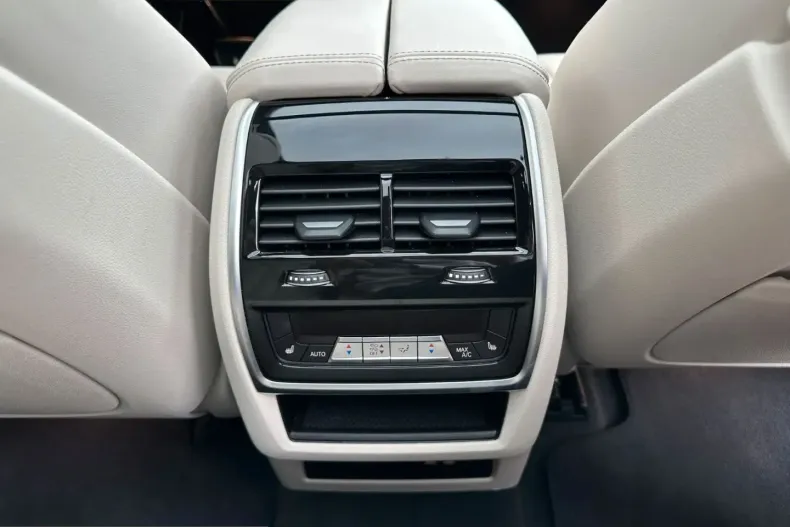 BMW X5 (Seria X) din 2025 cu 7.200 km - oferta BMW258387 - foto 19