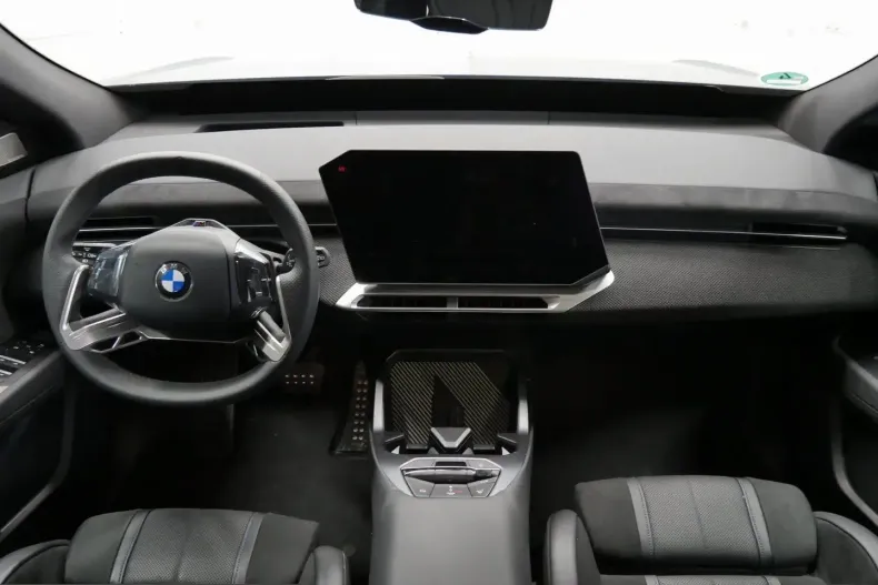 BMW iX3 (Seria X) din 2025 cu 25.727 km - oferta BMW258394 - foto 2