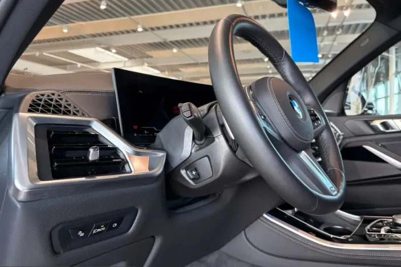 BMW X5 (Seria X) din 2025 cu 7.100 km - oferta BMW258403 - foto 21
