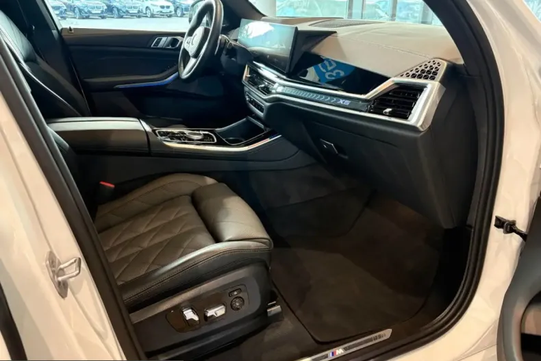 BMW X5 (Seria X) din 2025 cu 7.100 km - oferta BMW258403 - foto 31