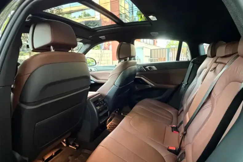 BMW X6 (Seria X) din 2021 cu 70.500 km - oferta BMW258405 - foto 11