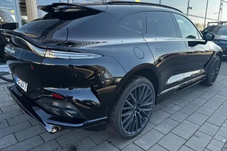 Aston Martin DBX din 2024 cu 22.500 km - oferta AST258417 - foto 4