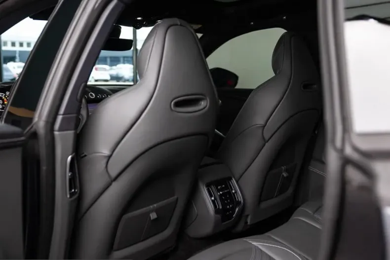 Aston Martin DBX din 2024 cu 24.900 km - oferta AST258420 - foto 20