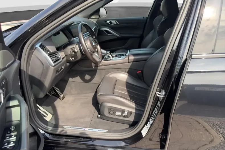 BMW X6 (Seria X) din 2023 cu 69.234 km - oferta BMW258427 - foto 11