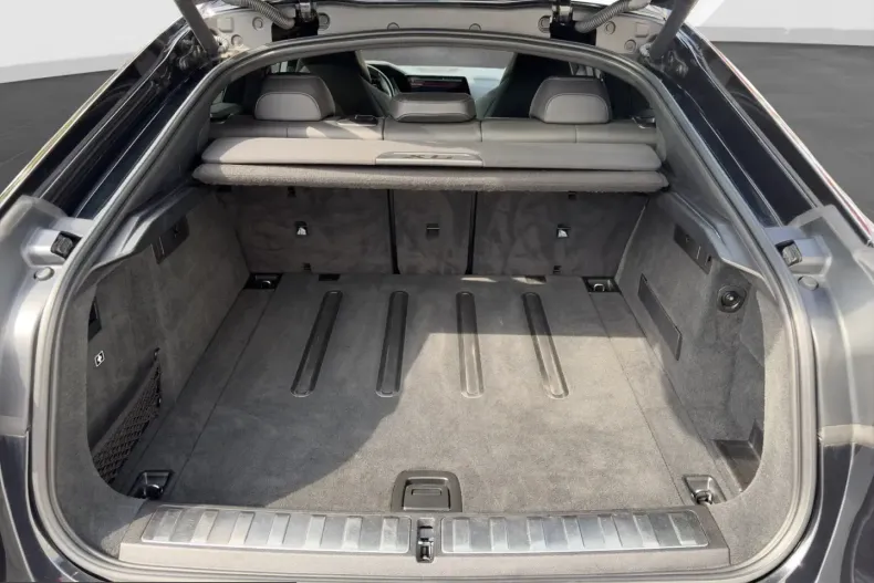BMW X6 (Seria X) din 2023 cu 69.234 km - oferta BMW258427 - foto 13