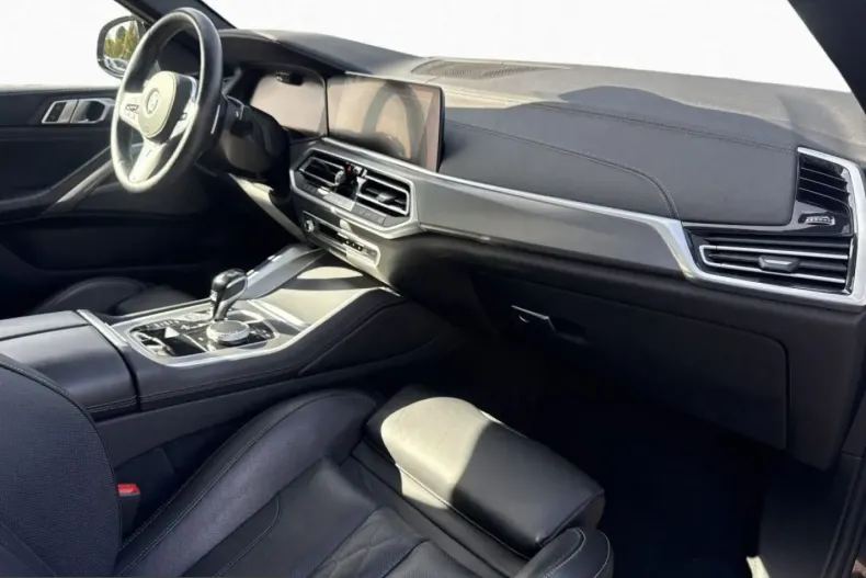 BMW X6 (Seria X) din 2023 cu 63.972 km - oferta BMW258428 - foto 8