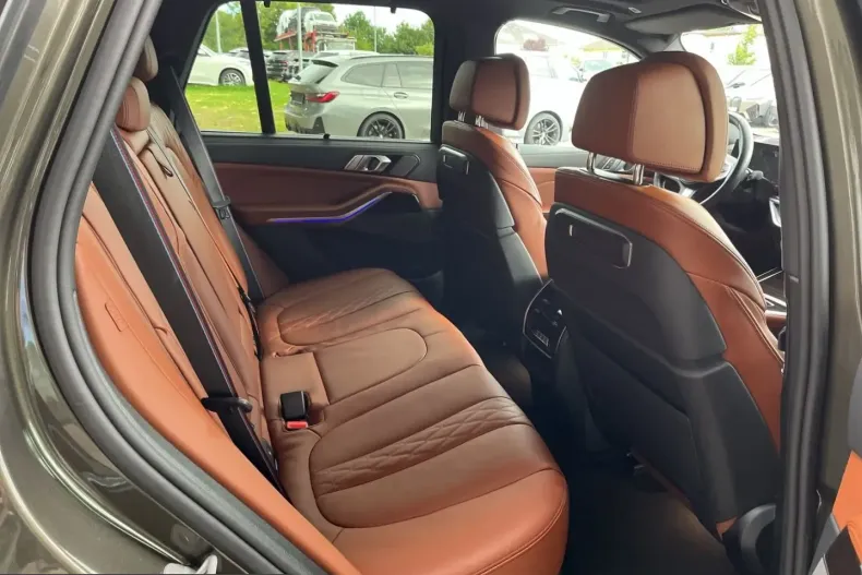 BMW X5 (Seria X) din 2025 cu 45.510 km - oferta BMW258429 - foto 9