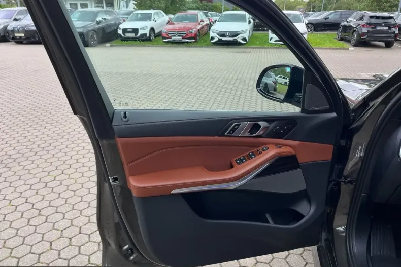 BMW X5 (Seria X) din 2025 cu 45.510 km - oferta BMW258429 - foto 23