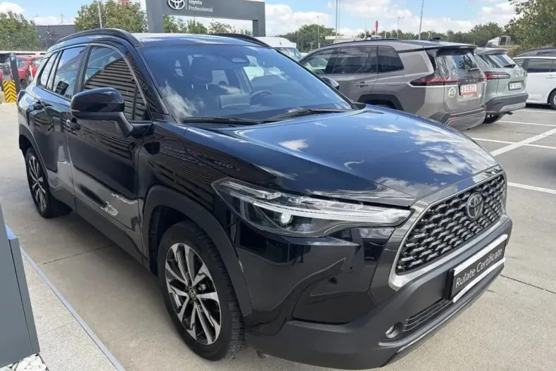 Toyota Corolla Cross din 2024 cu 21.354 km - oferta TOY258442 - foto 25