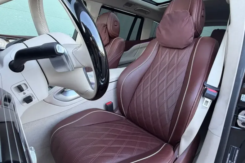 Mercedes-Benz GLS 600 (Clasa GLS) din 2025 cu 29.000 km - oferta MER258446 - foto 11