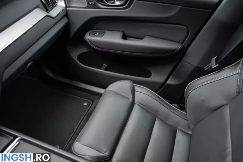 Volvo XC60 din 2026 cu 51 km - oferta VOL258448 - foto 15
