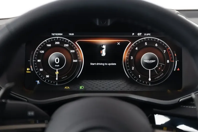Aston Martin DBX din 2025 cu 15.950 km - oferta AST258449 - foto 13