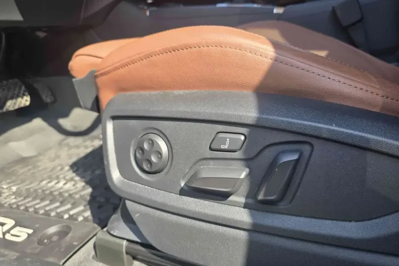 Audi Q5 din 2024 cu 46.980 km - oferta AUD258456 - foto 12