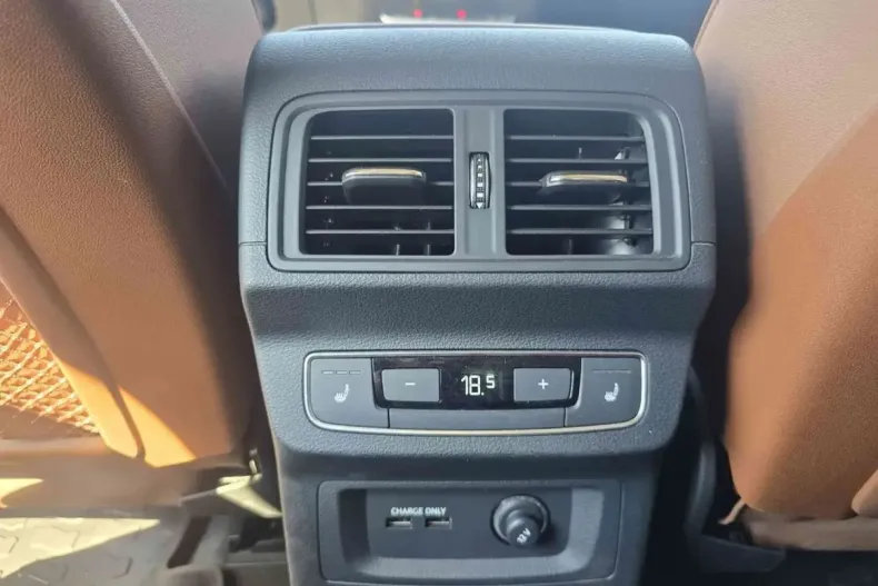 Audi Q5 din 2024 cu 46.980 km - oferta AUD258456 - foto 13
