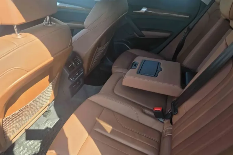 Audi Q5 din 2024 cu 46.980 km - oferta AUD258456 - foto 15