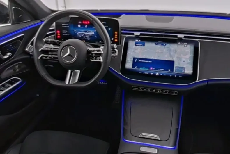 Mercedes-Benz E 450 (Clasa E) din 2025 cu 10.050 km - oferta MER258470 - foto 6
