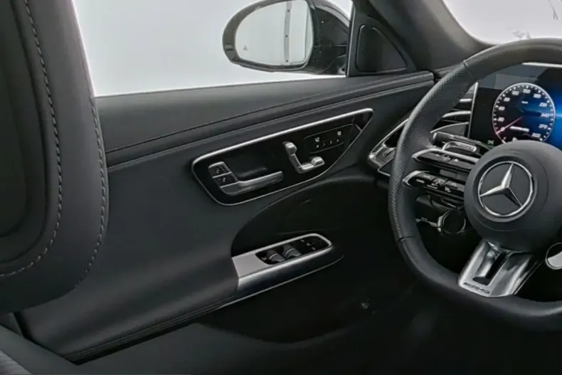 Mercedes-Benz E 53 AMG (Clasa E) din 2025 cu 24.836 km - oferta MER258472 - foto 8