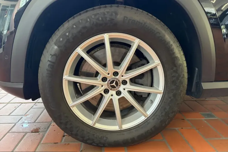 Mercedes-Benz GLE 450 (Clasa GLE) din 2025 cu 29.373 km - oferta MER258474 - foto 6
