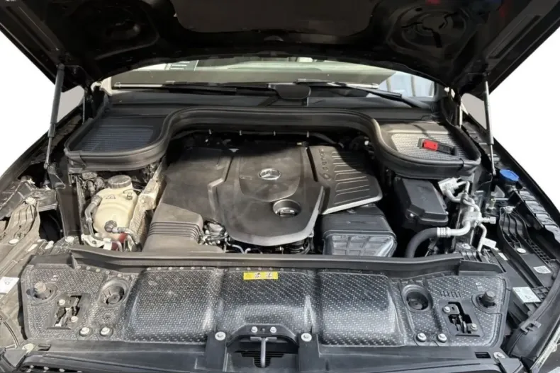 Mercedes-Benz GLE 400 (Clasa GLE) din 2023 cu 96.600 km - oferta MER258482 - foto 10