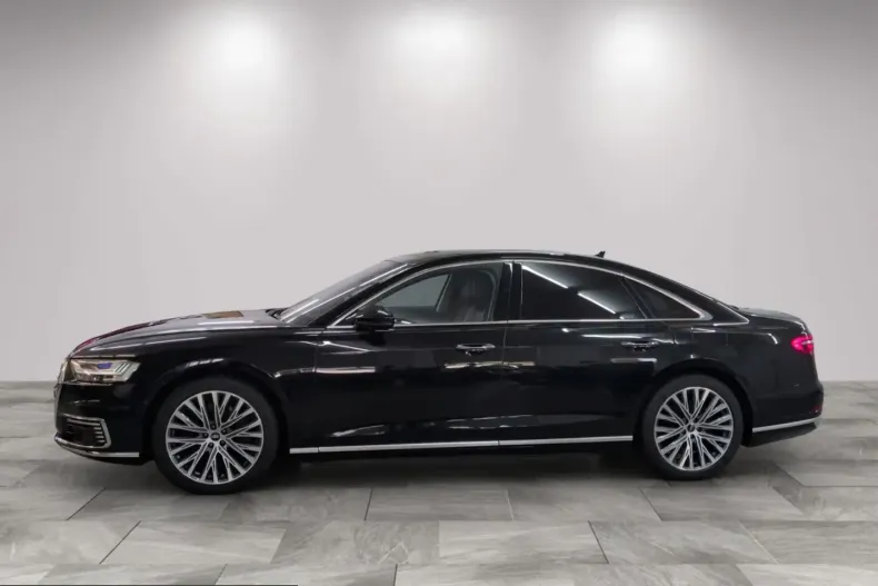 Audi A8 din 2022 cu 43.950 km - oferta AUD258487 - foto 4