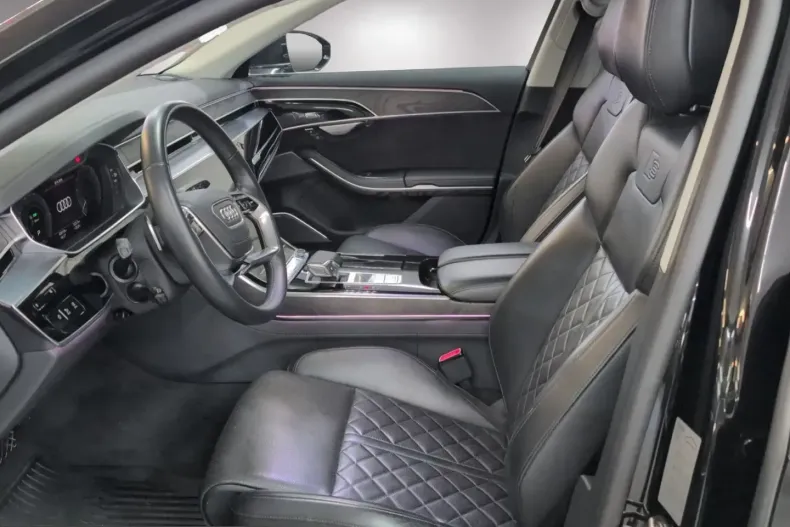 Audi A8 din 2022 cu 43.950 km - oferta AUD258487 - foto 6