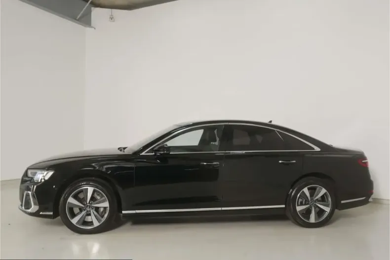 Audi A8 din 2025 cu 28.459 km - oferta AUD258490 - foto 4