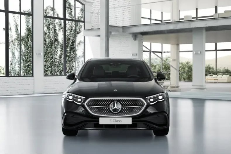 Mercedes-Benz E 300 (Clasa E) din 2025 cu 16.900 km - oferta MER258507 - foto 2