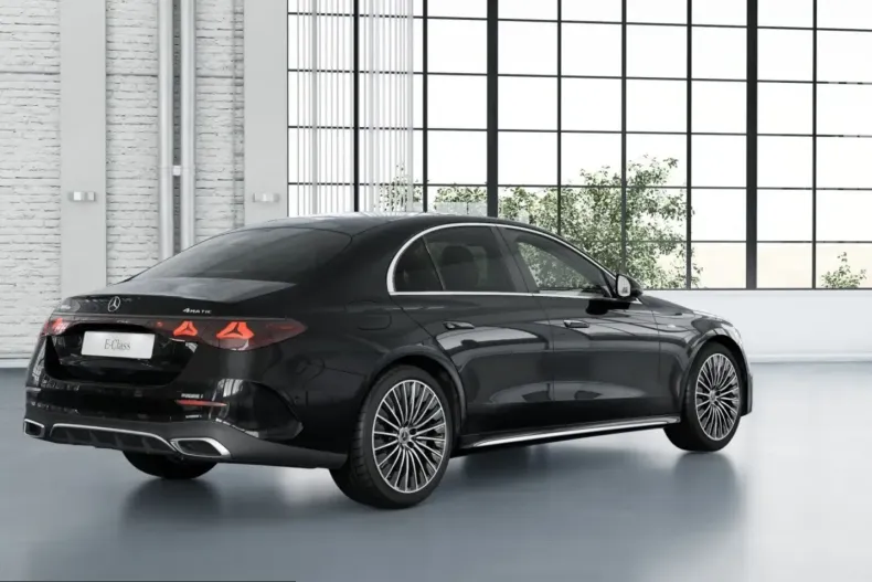 Mercedes-Benz E 300 (Clasa E) din 2025 cu 16.900 km - oferta MER258507 - foto 7