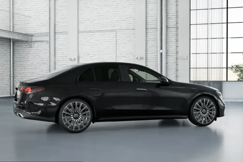 Mercedes-Benz E 450 (Clasa E) din 2025 cu 14.462 km - oferta MER258509 - foto 6