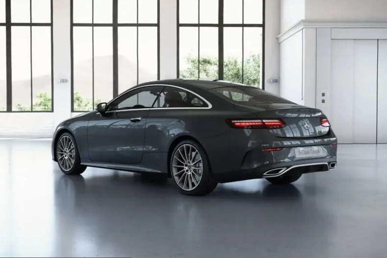 Mercedes-Benz E 400 (Clasa E) din 2023 cu 77.032 km - oferta MER258512 - foto 9