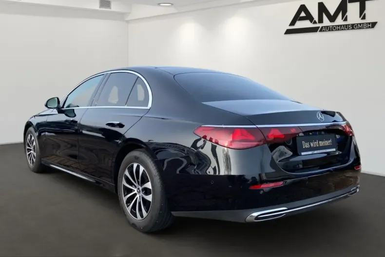 Mercedes-Benz E 220 (Clasa E) din 2024 cu 13.600 km - oferta MER258513 - foto 4
