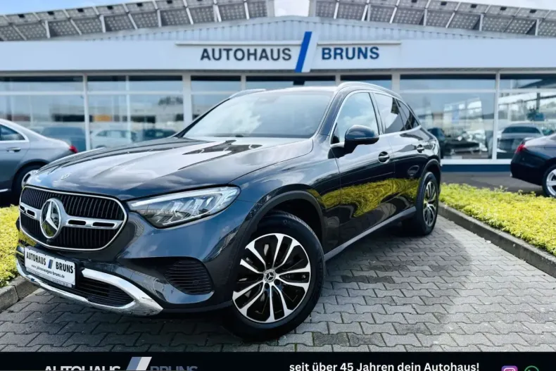 Mercedes-Benz GLC 220 (Clasa GLC) din 2024 cu 8.245 km - oferta MER258520 - foto 1