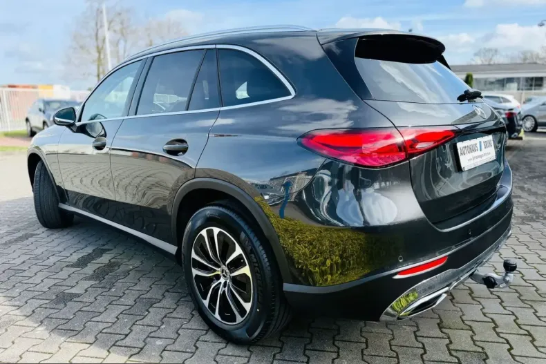 Mercedes-Benz GLC 220 (Clasa GLC) din 2024 cu 8.245 km - oferta MER258520 - foto 4