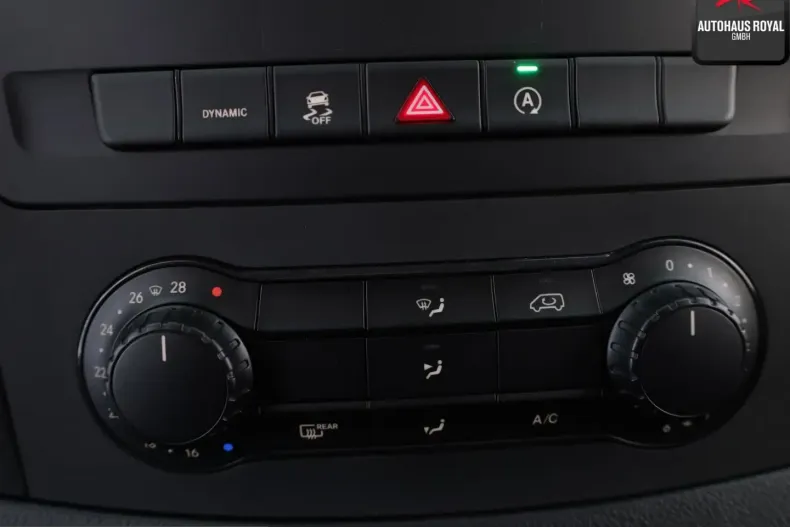 Mercedes-Benz Vito din 2023 cu 57.446 km - oferta MER258522 - foto 23